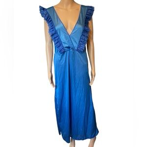 Val Mode Vintage 70s Blue Lace Ruffle Sultry Lingerie Intimates Maxi Slip Dress